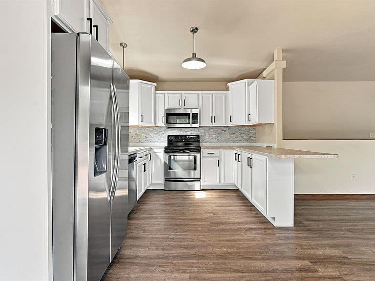 14828 Telluride St photo 5