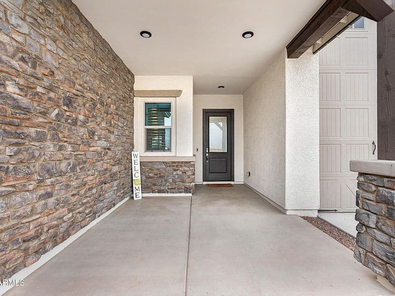 17164 W ROYAL PALM Road photo 3