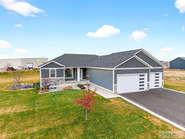 10869 N Cumberland Rd photo 1