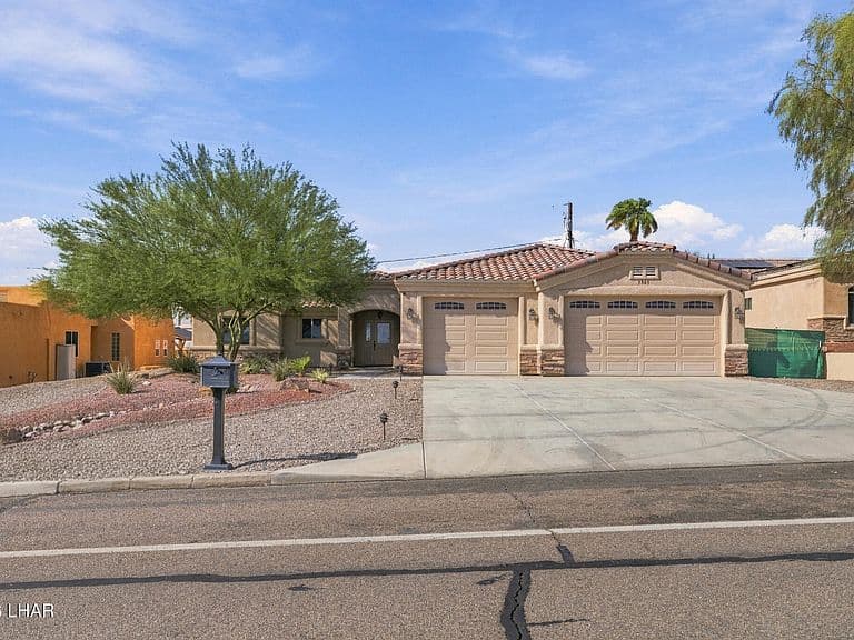3365 Kiowa Blvd N photo 1