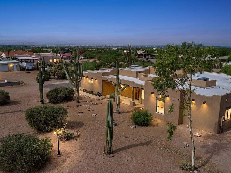 4750 N CACTUS Road photo 3