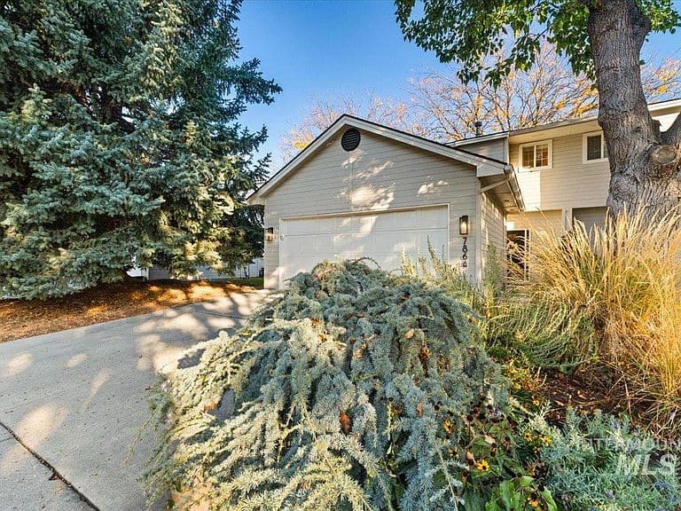7864 W Holt Ct photo 2