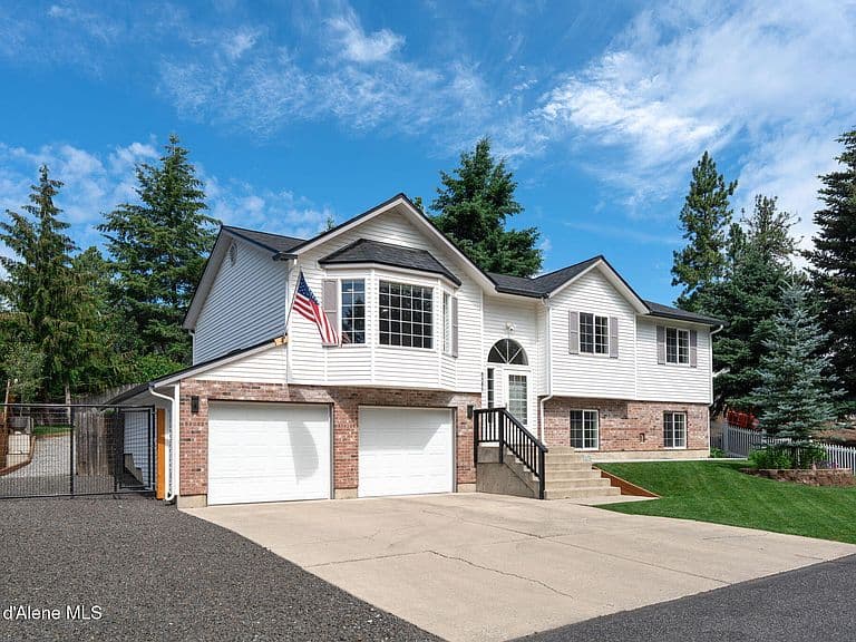 8585 N Audubon Dr photo 3