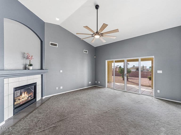 14234 S Country Club Way photo 2