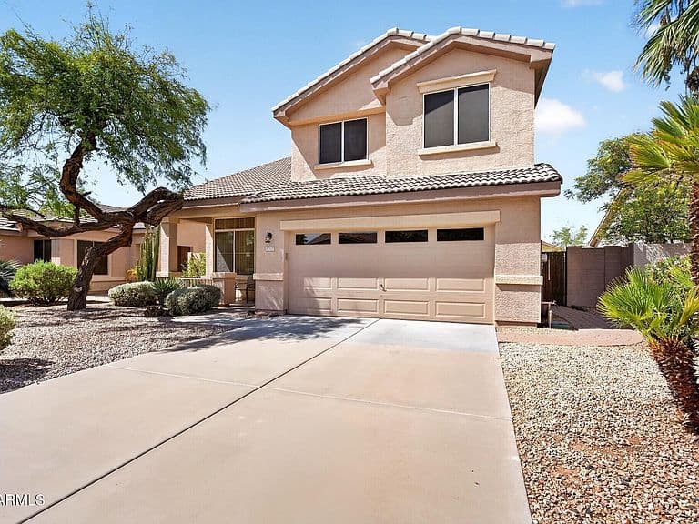 1368 W ENFIELD Way photo 2
