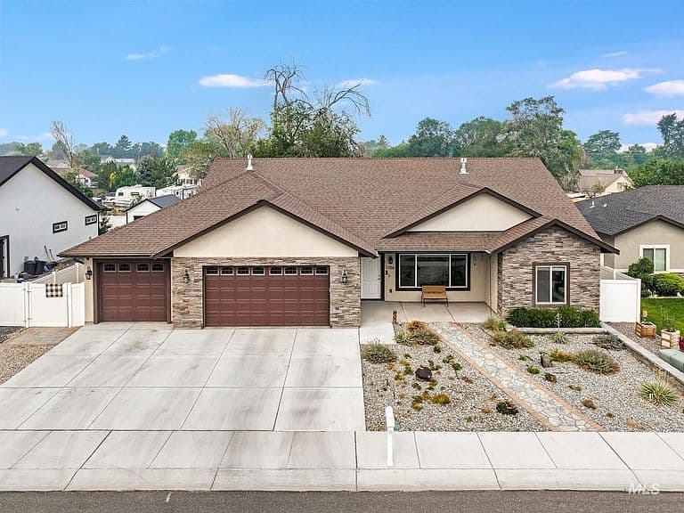 1356 Jump St photo 1