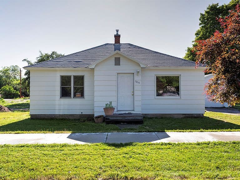 1014 Eaton St photo 4