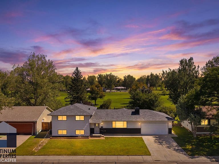 73 Valley Dr photo 1
