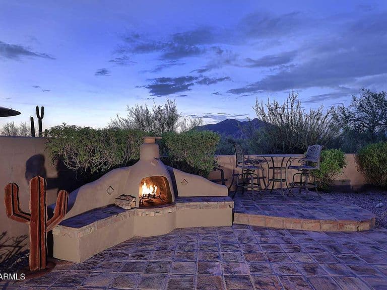 7228 E CRIMSON SKY Trail photo 5