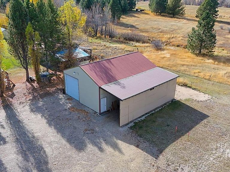 21 Willow Way photo 3