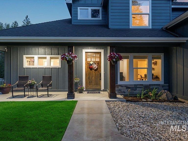 11 Crescent Cir photo 4