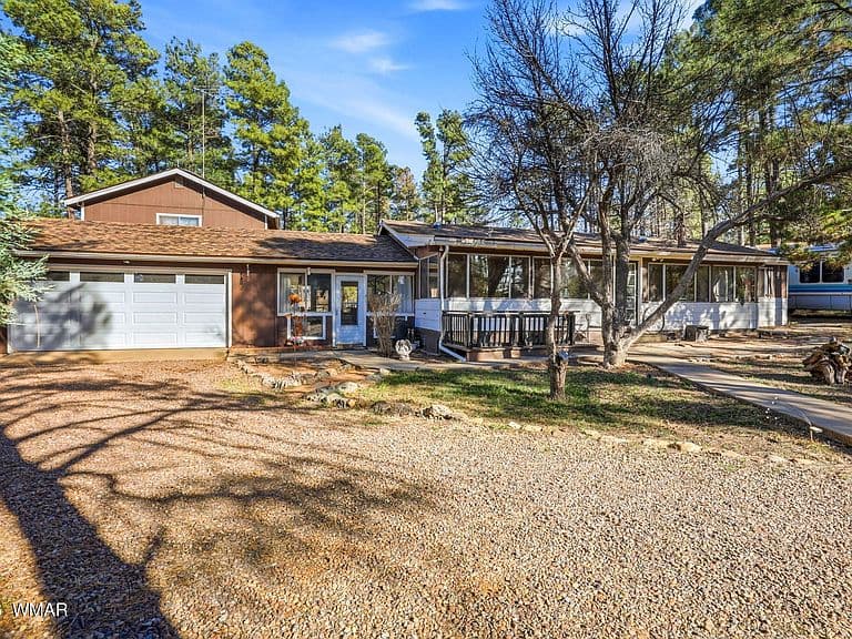 1009 Chaparral Dr photo 1