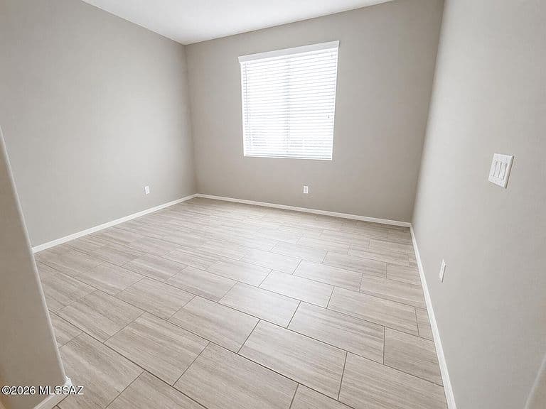 12195 N Caravelle Pl photo 5