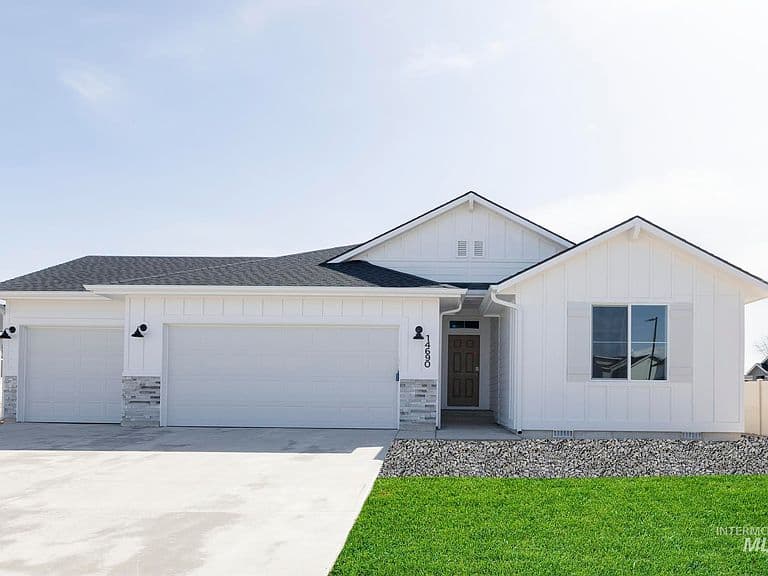 12806 Ropers St photo 1
