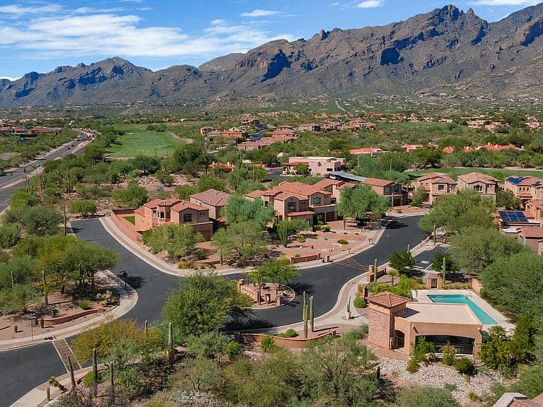 5801 N Paloma Ridge Ln photo 5