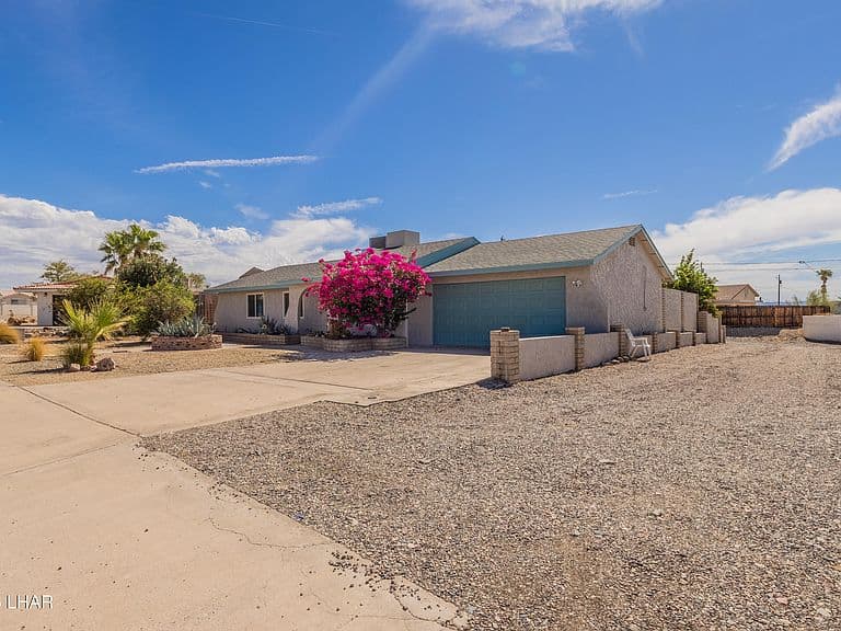 2306 Palo Verde Blvd N photo 5