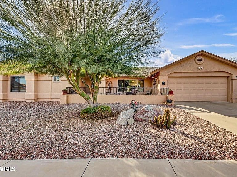 14747 W BUTTONWOOD Drive photo 2