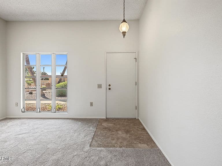 13092 N 100TH Avenue photo 5