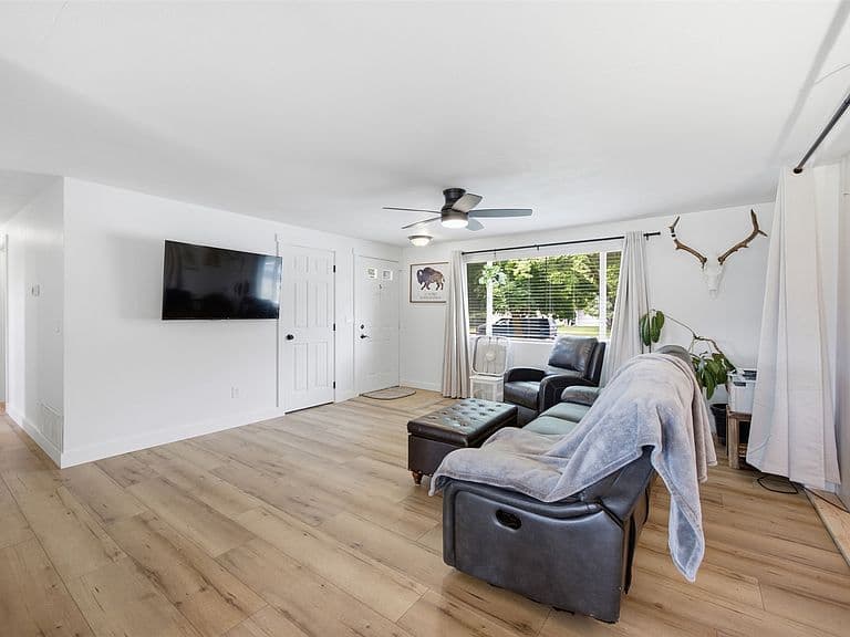 13041 Kimwood Dr photo 4