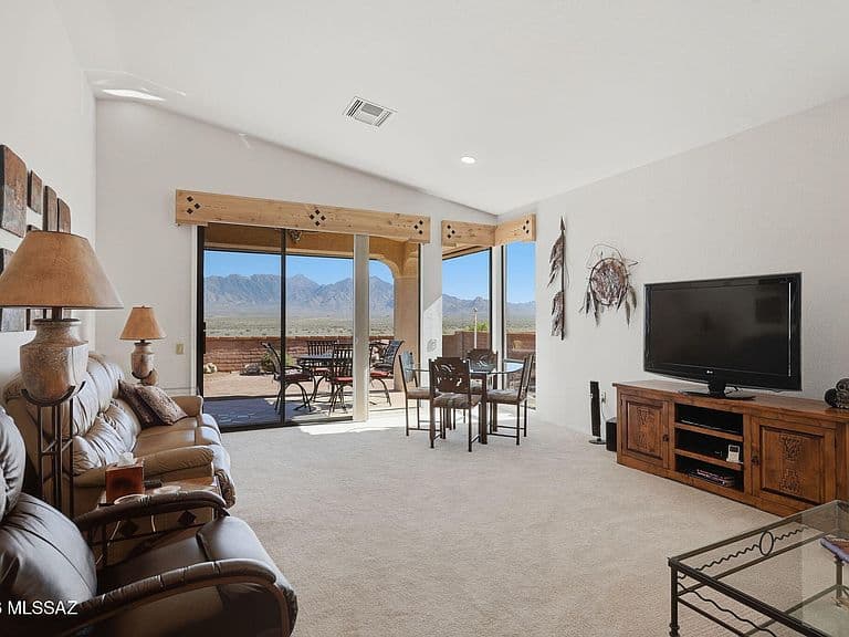 4927 S Gloria View Ct photo 5