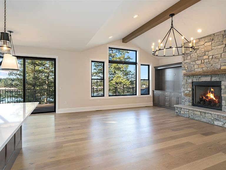 198 Blaine Lakeshore Dr photo 3