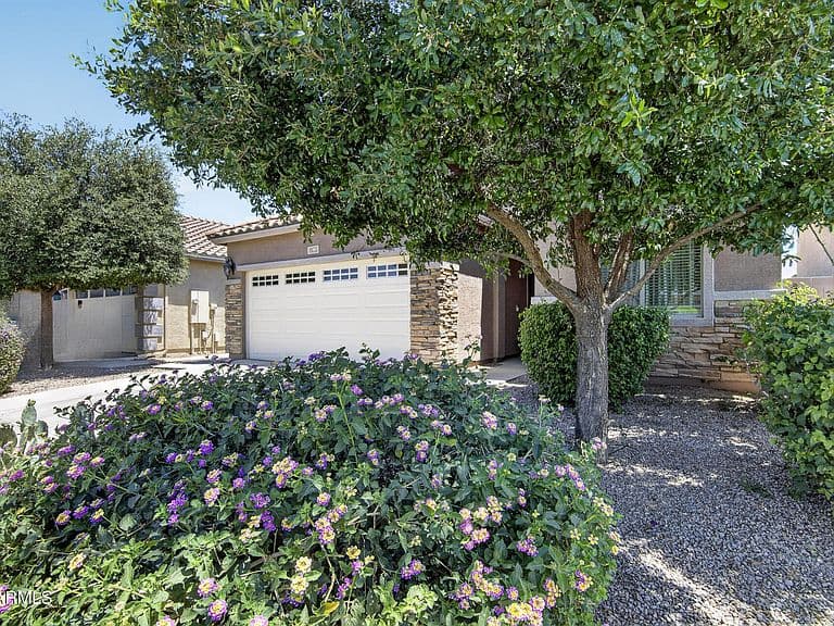 19735 N LOCKE Court photo 2
