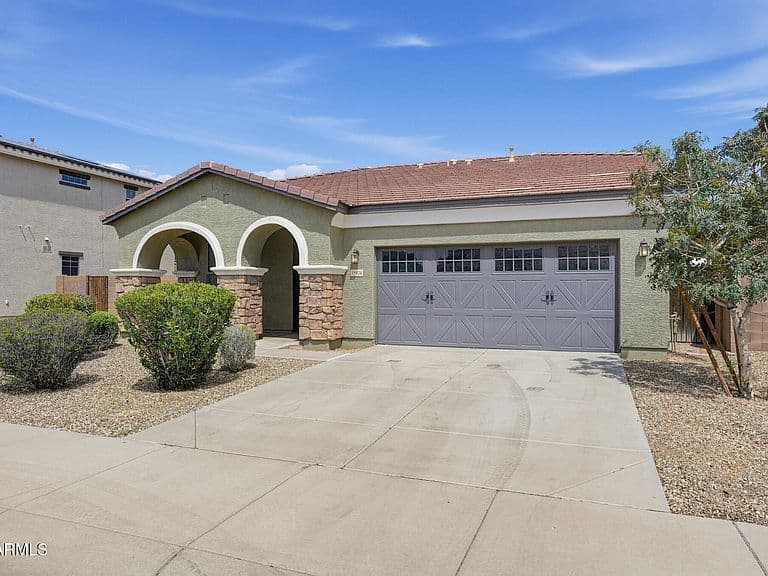 15974 W TOHONO Drive photo 3