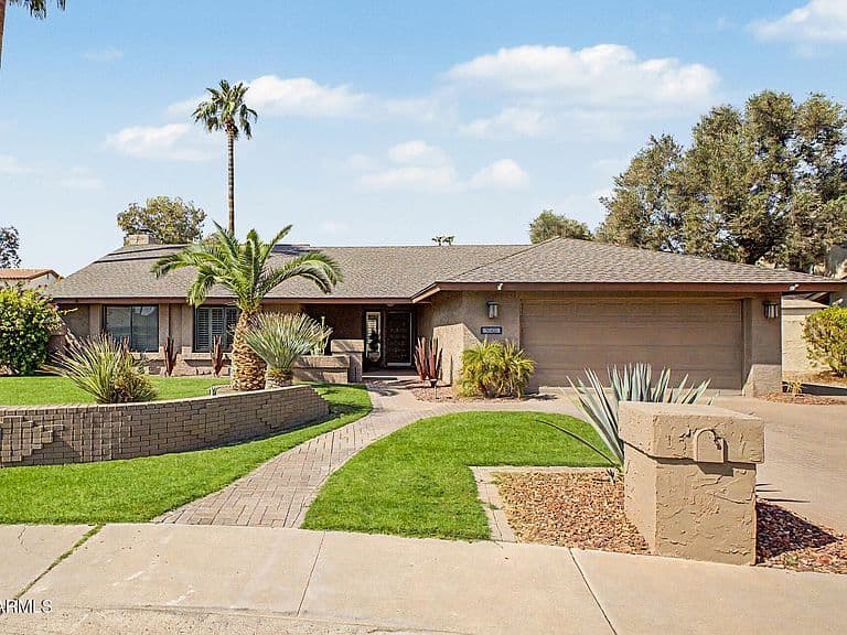 5002 E LE MARCHE Avenue photo 5
