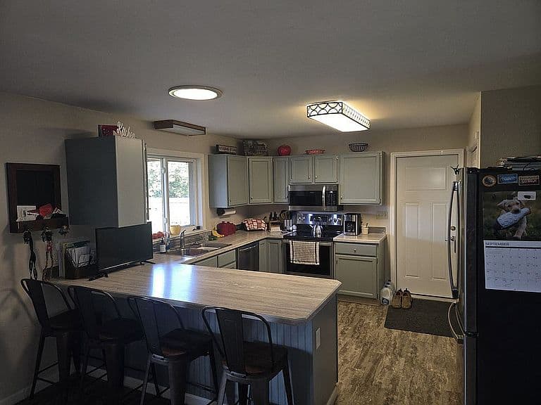 1201 5th St SW photo 5