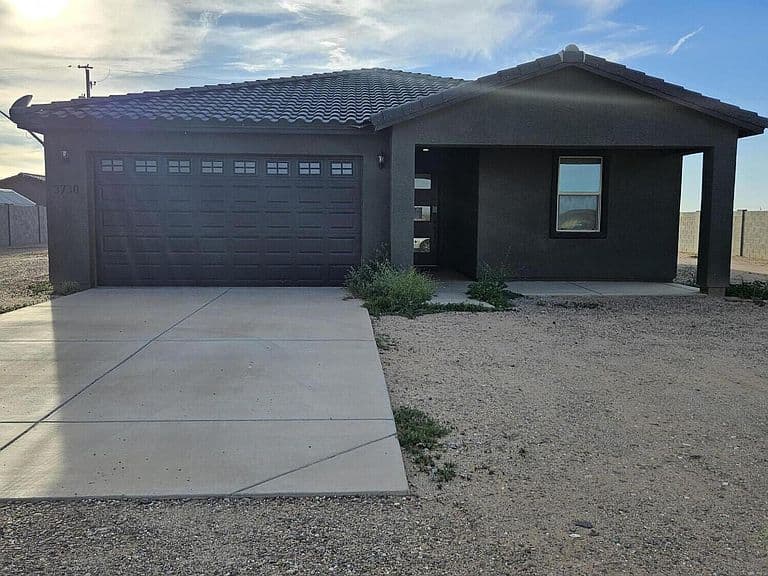 3730 N COCOPA Drive photo 2