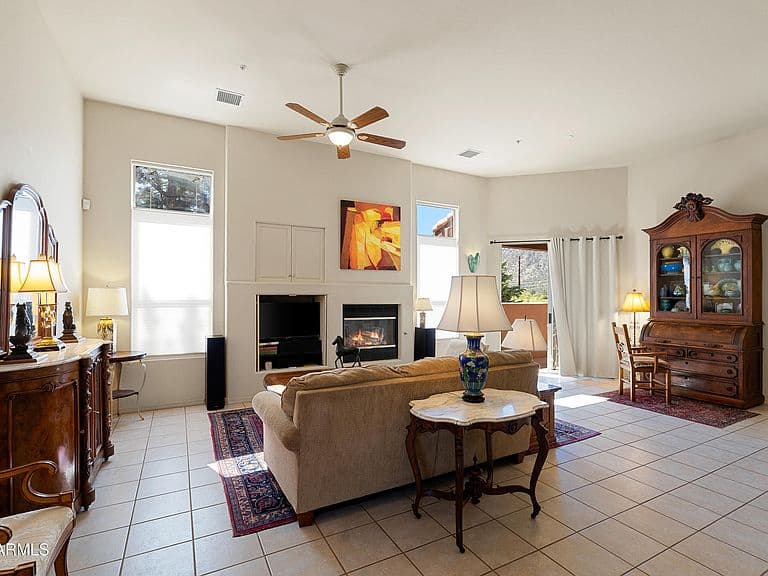 10 COLINAS -- photo 5