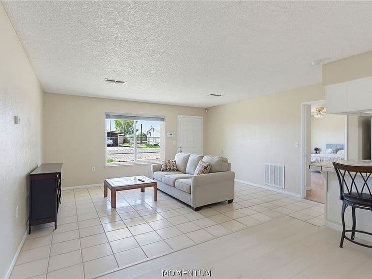 1925 E Agua View Road photo 4