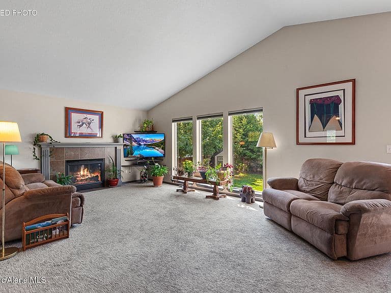 2827 W Timberlake Loop photo 4