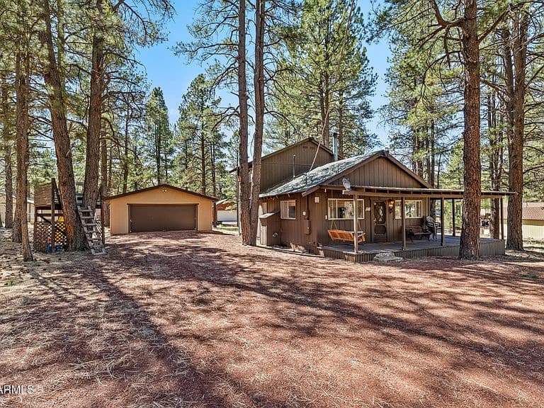 7162 E Knighthood Ln photo 3