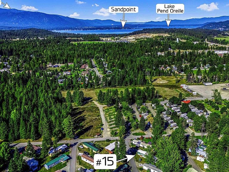 468800 Highway 95 Space 15 photo 2