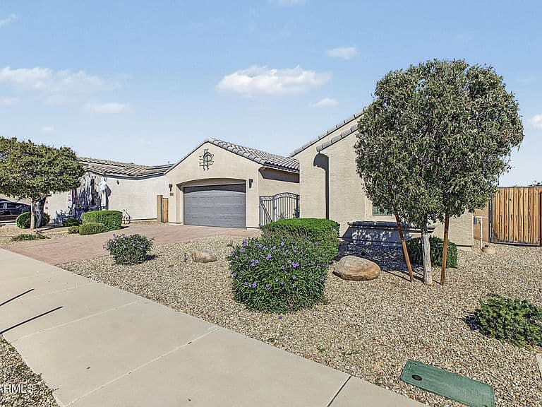 14224 W ARTEMISA Avenue photo 3
