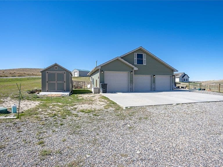 1481 Saddle Ridge Rd photo 2