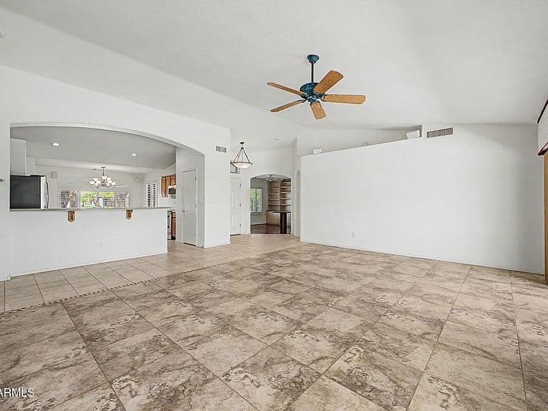 24657 S DESERT TRAIL Drive photo 5