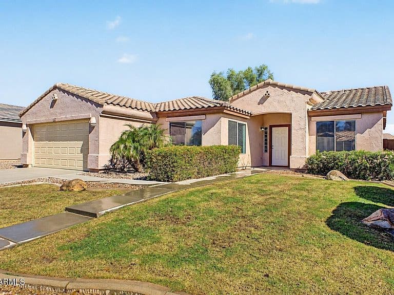 14826 W COUNTRY GABLES Drive photo 1