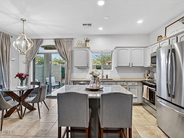 2725 E Mine Creek Rd Unit 1135 photo 1