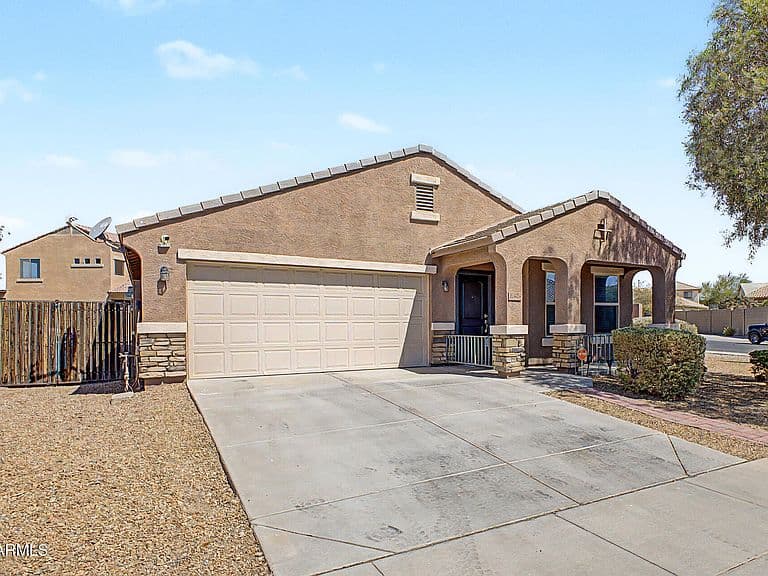 21626 W HILTON Avenue photo 3