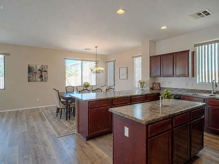 36130 W VERA CRUZ Drive photo 2