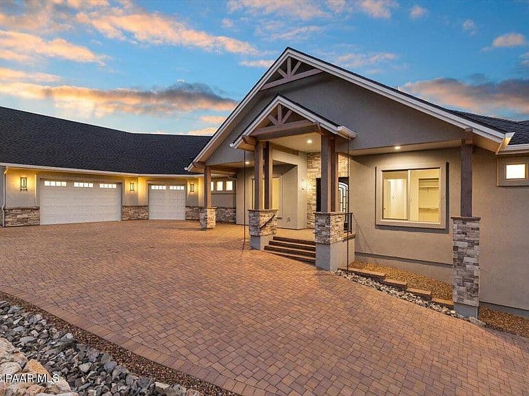 506 Bridgeway Cir photo 1