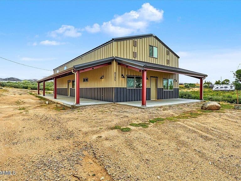 8285 W Abbey (Barndominium) Lane photo 1