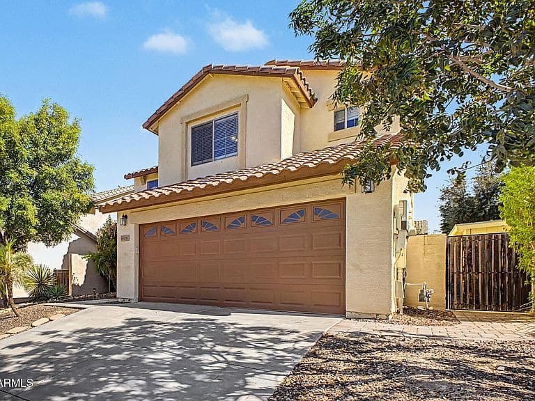 6509 W RED FOX Road photo 5