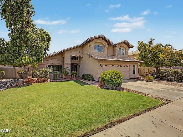5615 W TONOPAH Drive photo 2