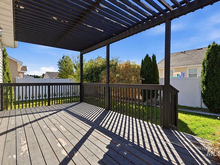 431 Pratt Pl photo 4