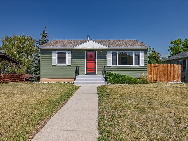 1708 Highland St photo 1