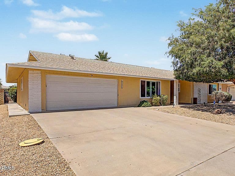 17806 N 130TH Avenue photo 5