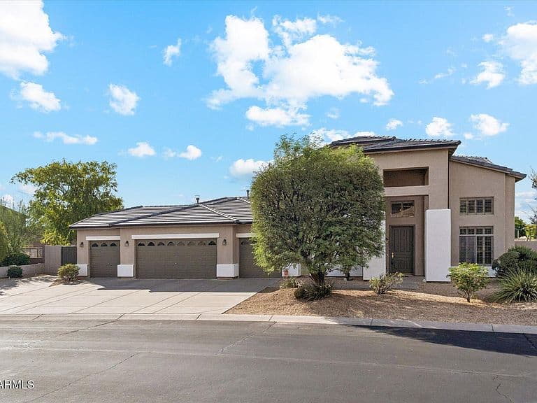 8120 E KRAMER Street photo 2